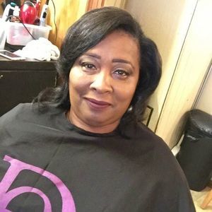 Meet your Posher, Beverly